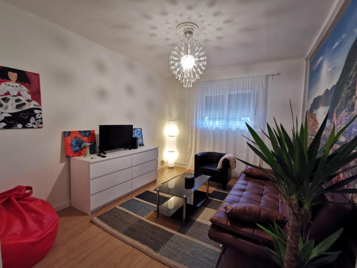 Casa Coqueta Y Confortable En Apartamento Oviedo