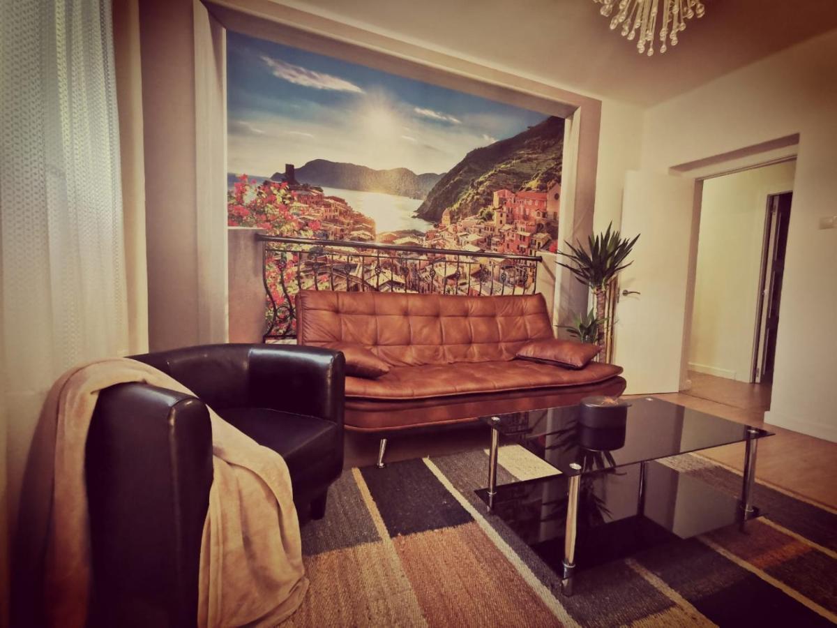 Casa Coqueta Y Confortable En Apartamento *